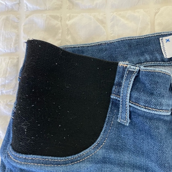 PAIGE Cindy Jeans - Picture 9 of 16